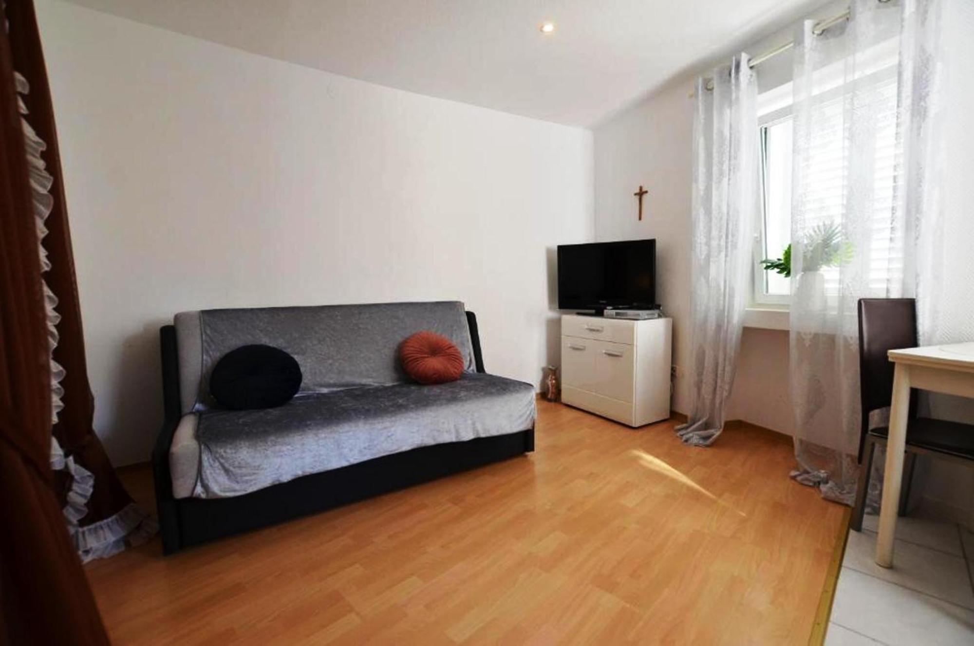 Augusta Apartment Rovinj Bagian luar foto
