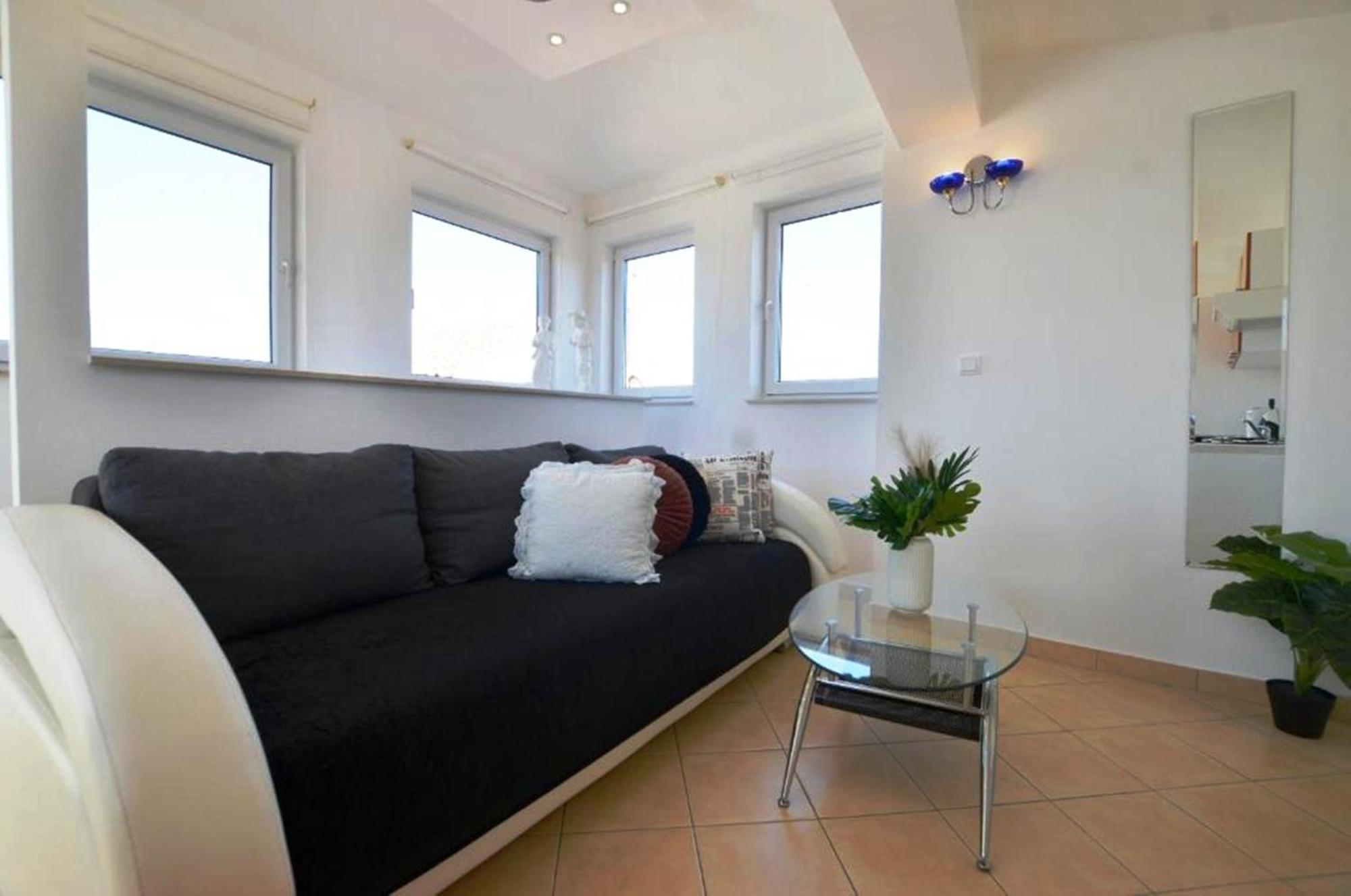 Augusta Apartment Rovinj Bagian luar foto