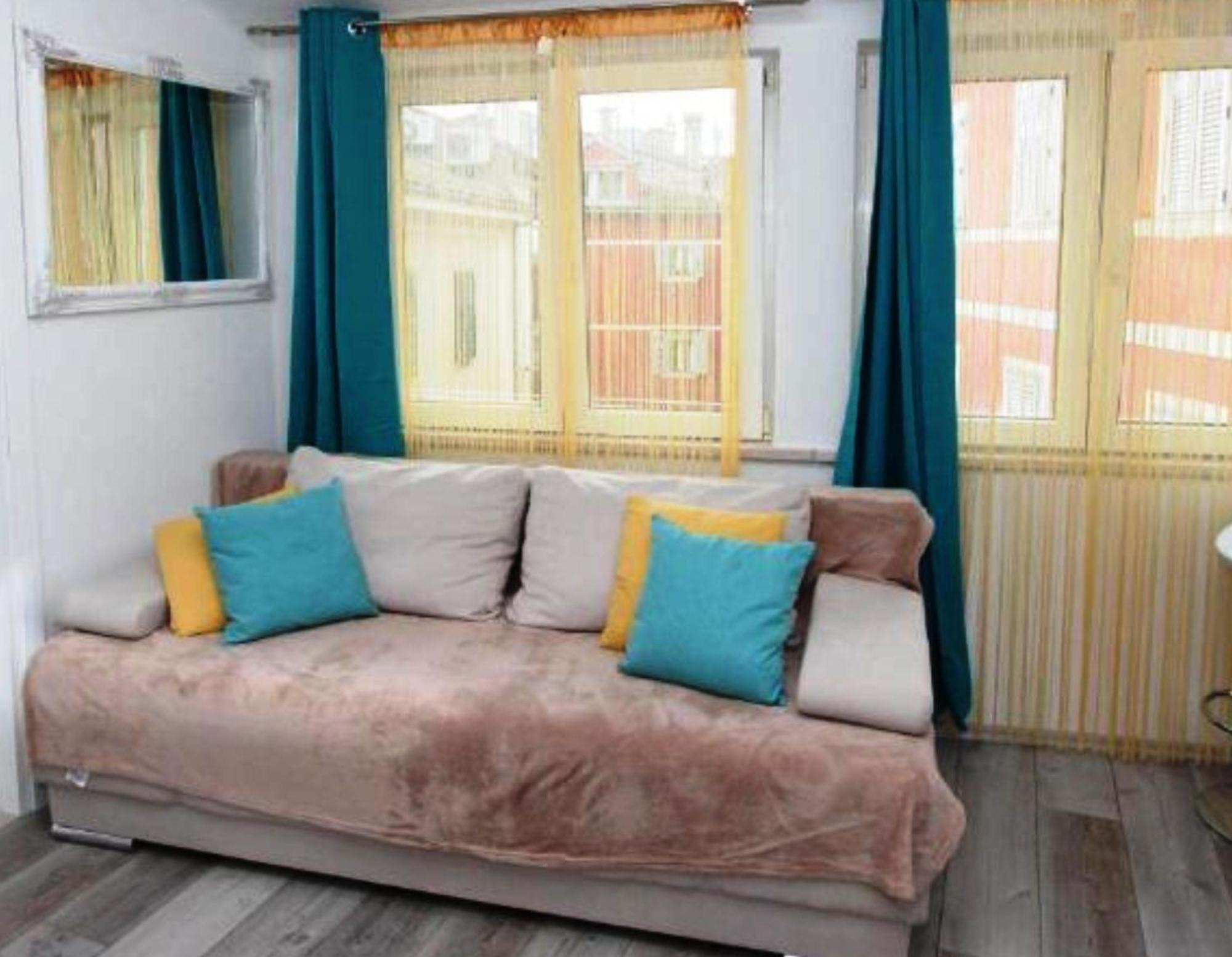 Augusta Apartment Rovinj Bagian luar foto