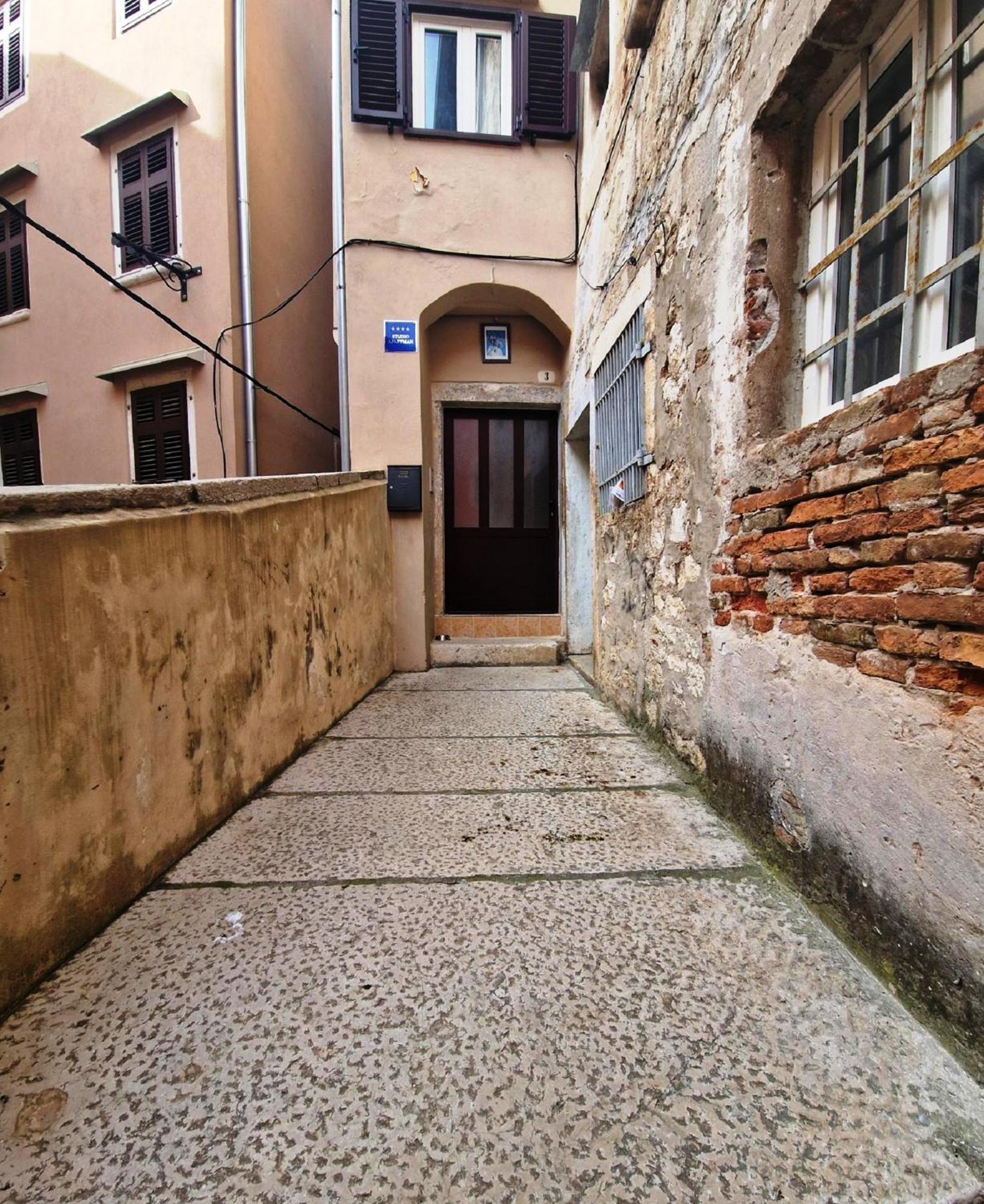 Augusta Apartment Rovinj Bagian luar foto